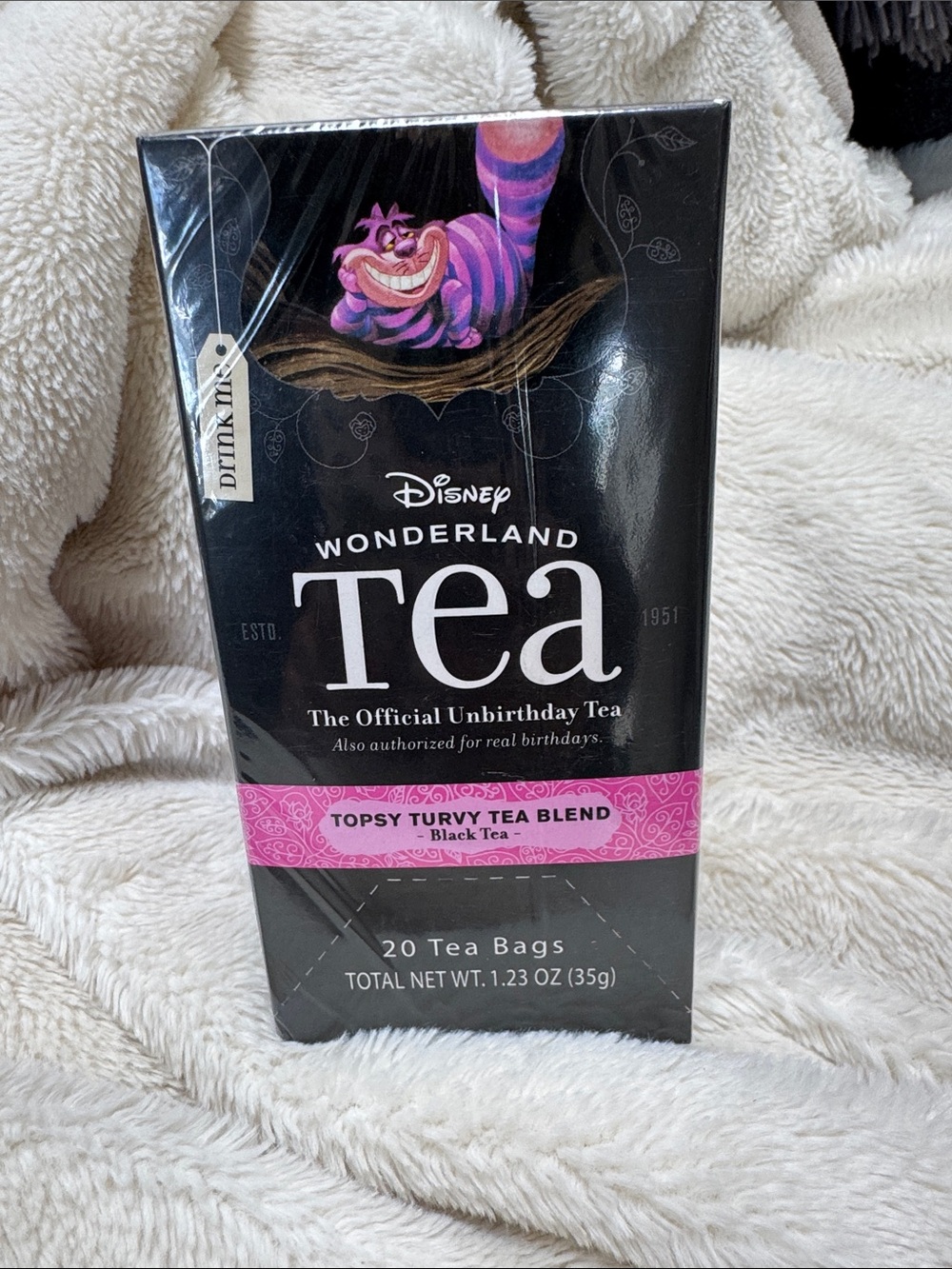 disney wonderland 20 tea bags topsy turvy Tea